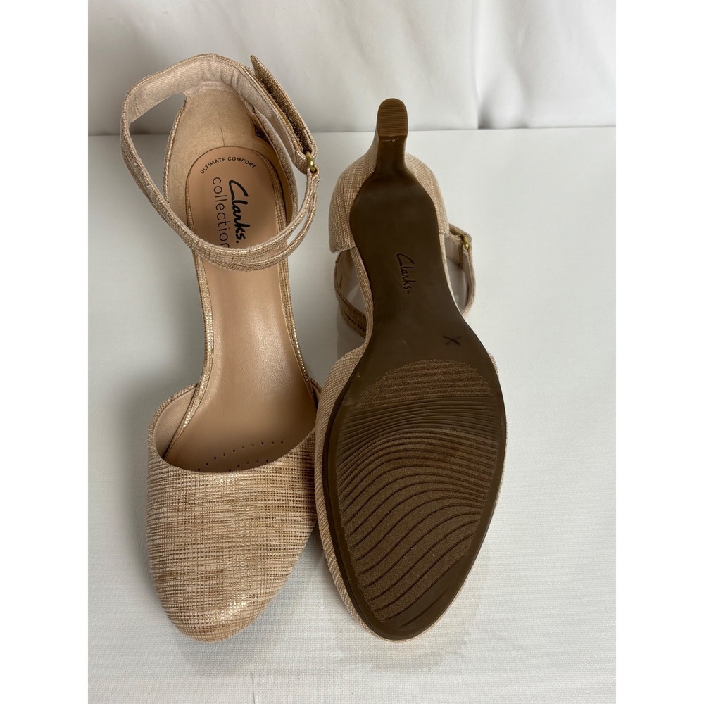 Clarks Collection Champagne Gold Metallic Ankle Strap Pumps Heels Size 8.5 - Picture 8 of 10